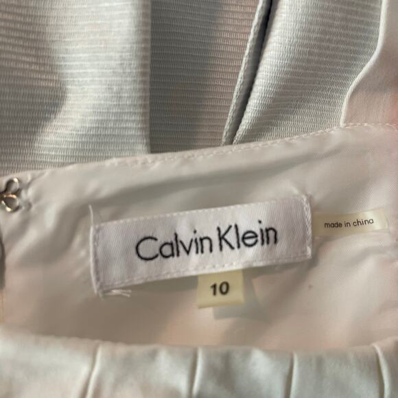 Calvin Klein sleeveless white lined pre owned dress size 10 - Picture 5 of 16